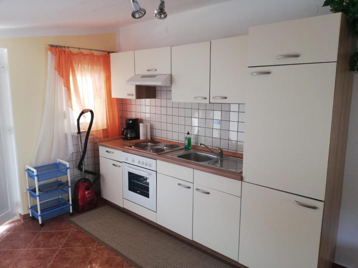 Skulj M&m Apartman Vir